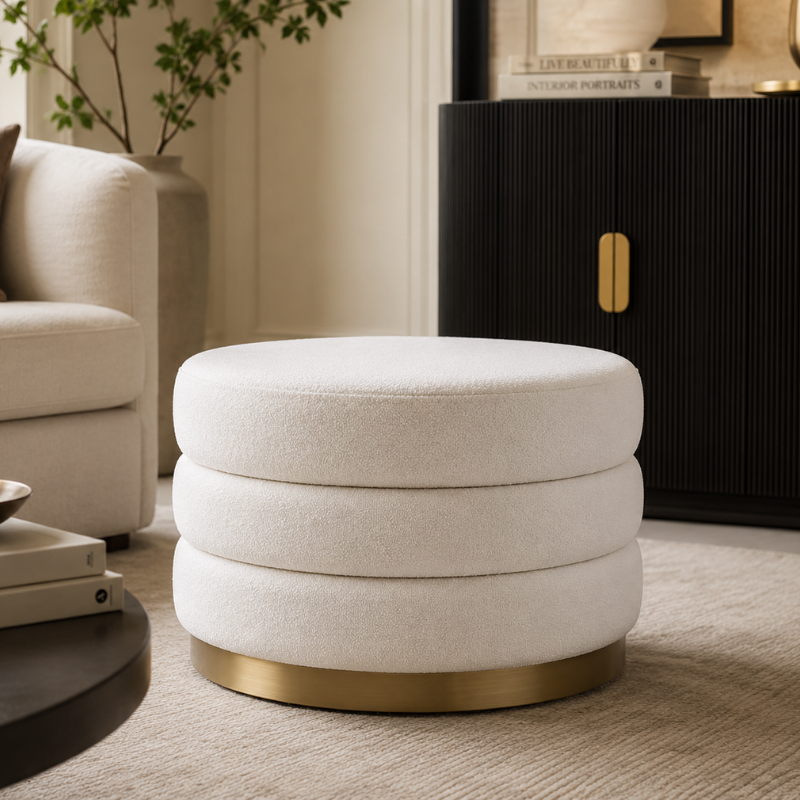 Ottoman blanco con base metálica